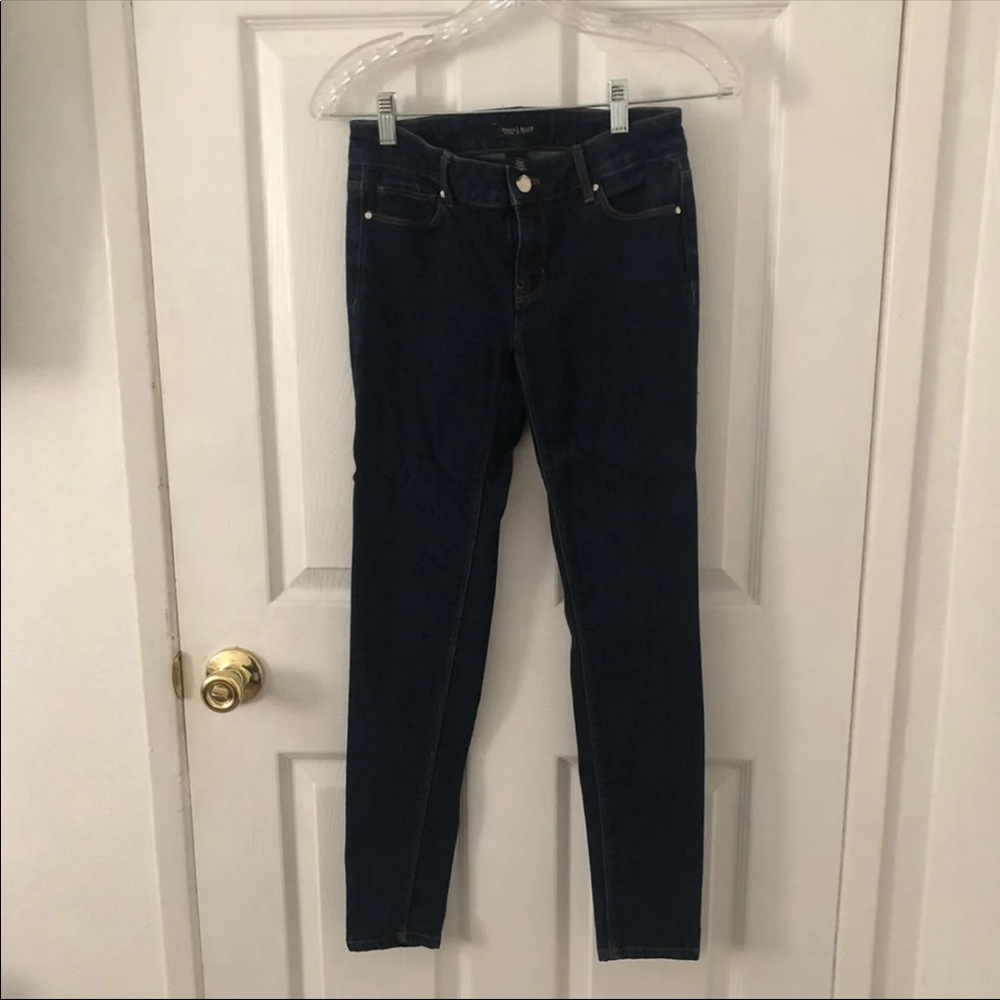 White House Black Market Skinny Jean